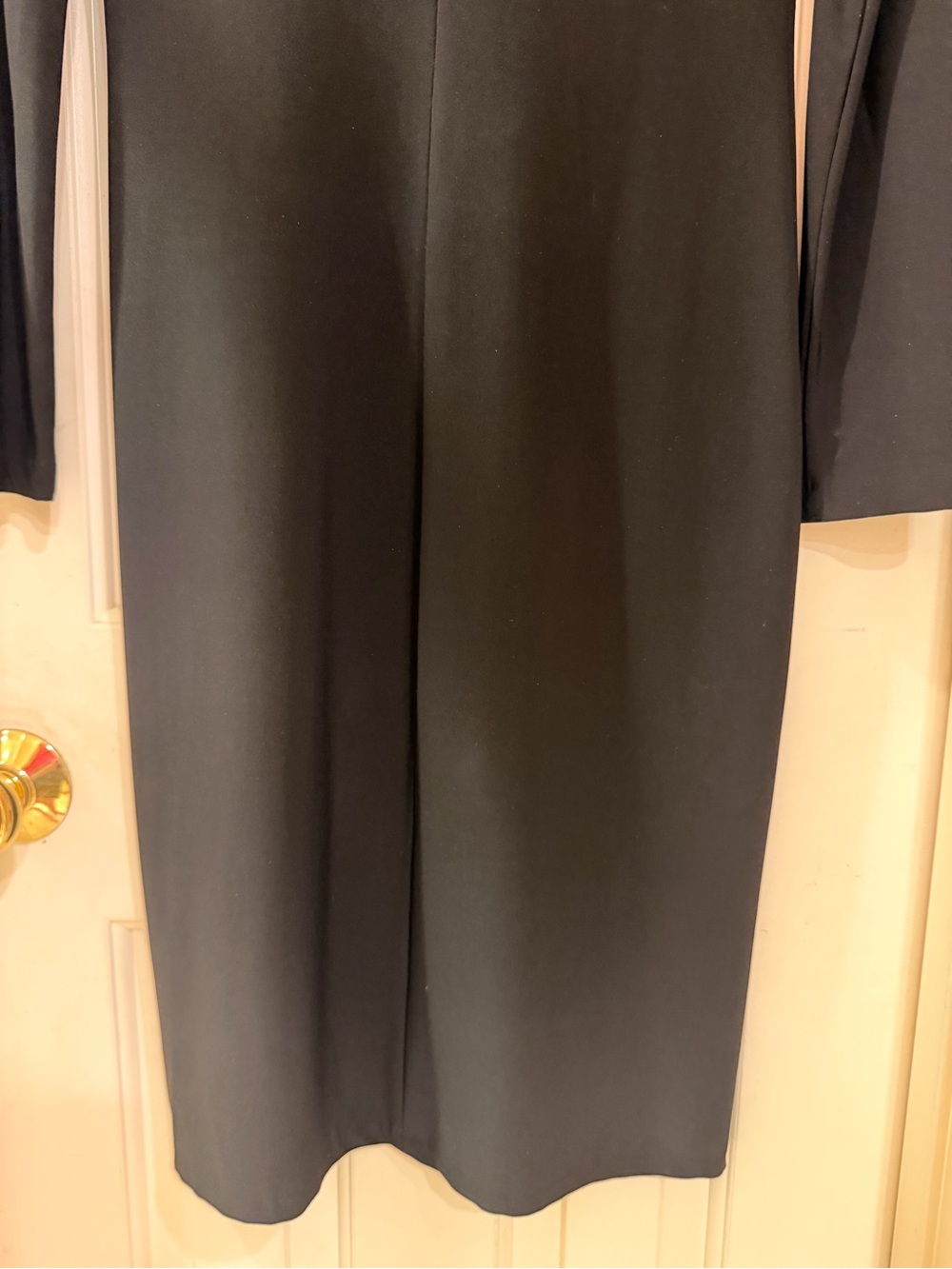 Norma Kamali Black Long Sleeve V-Neck Sleek Knit Dress, Size M - Picture 12 of 16